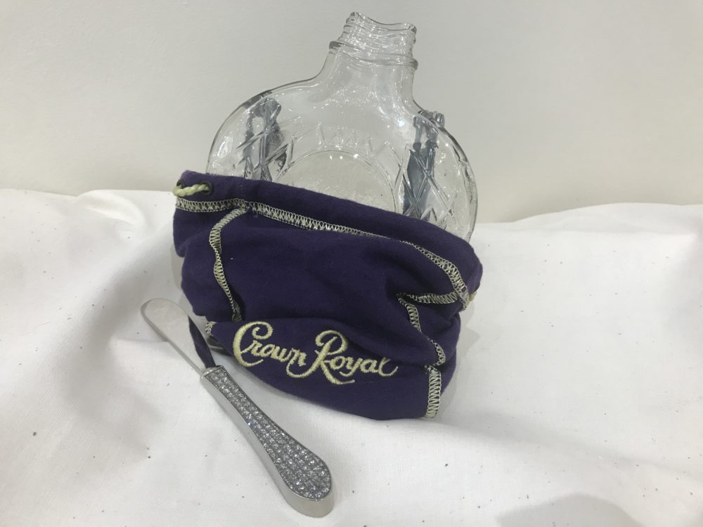 Crown Royal bottle serving tray with stand, knife and bag